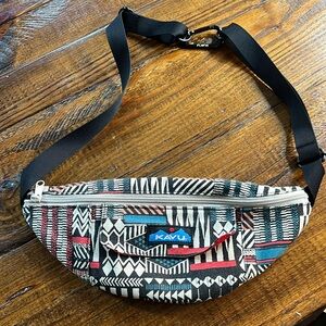 KAVU Fanny Pack GUC